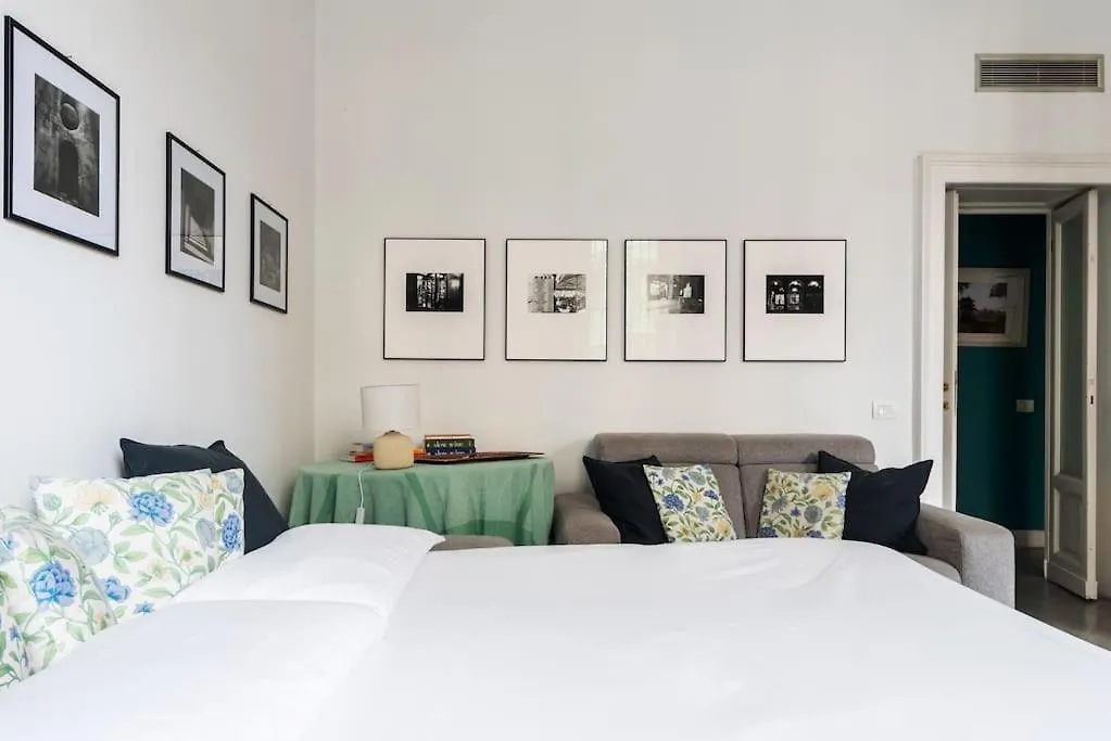 Bilocale Pergolesi Apartment Milan Italy